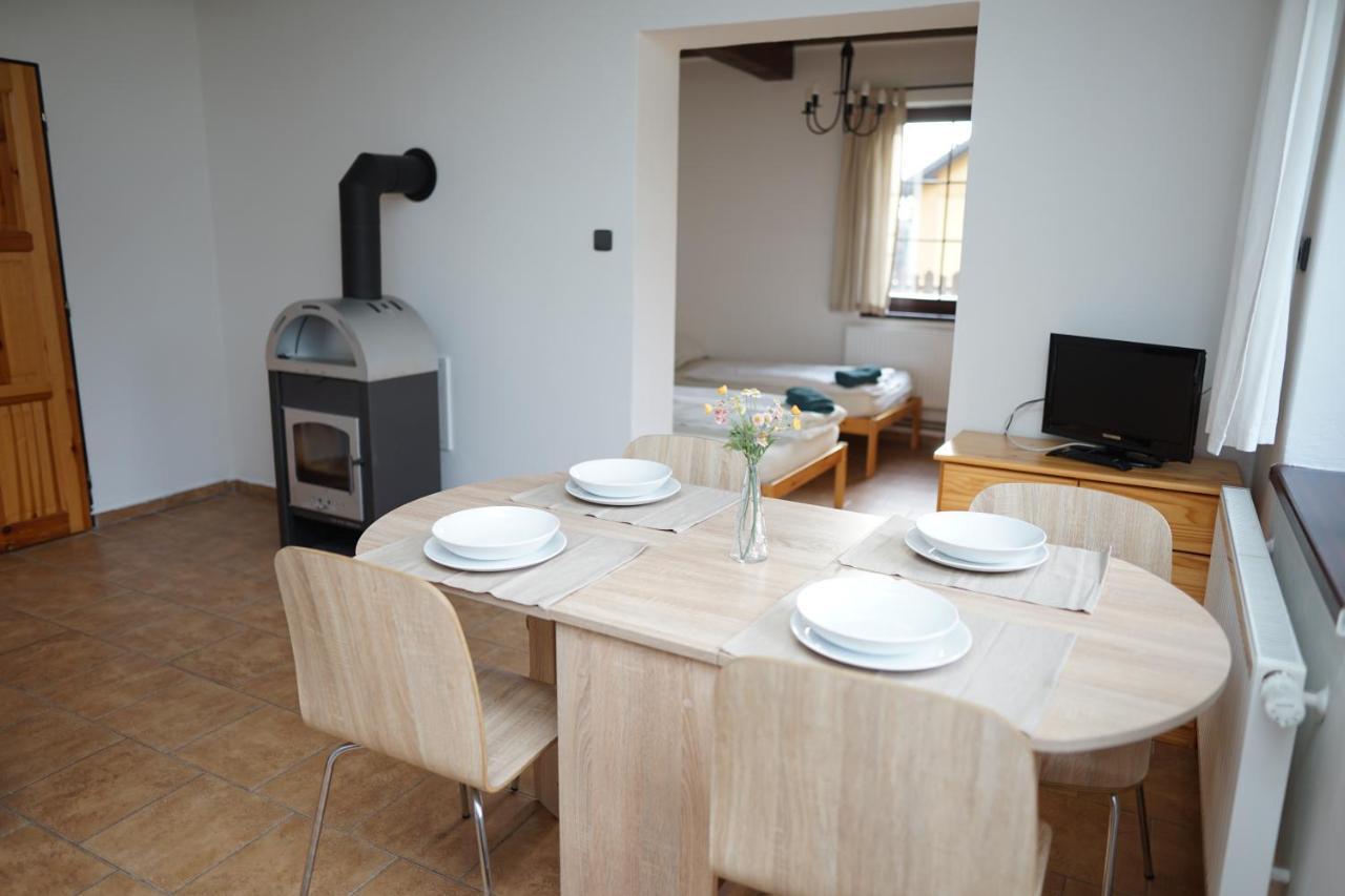 Apartmanove Ubytovani V Koutech Loučná nad Desnou Exterior foto